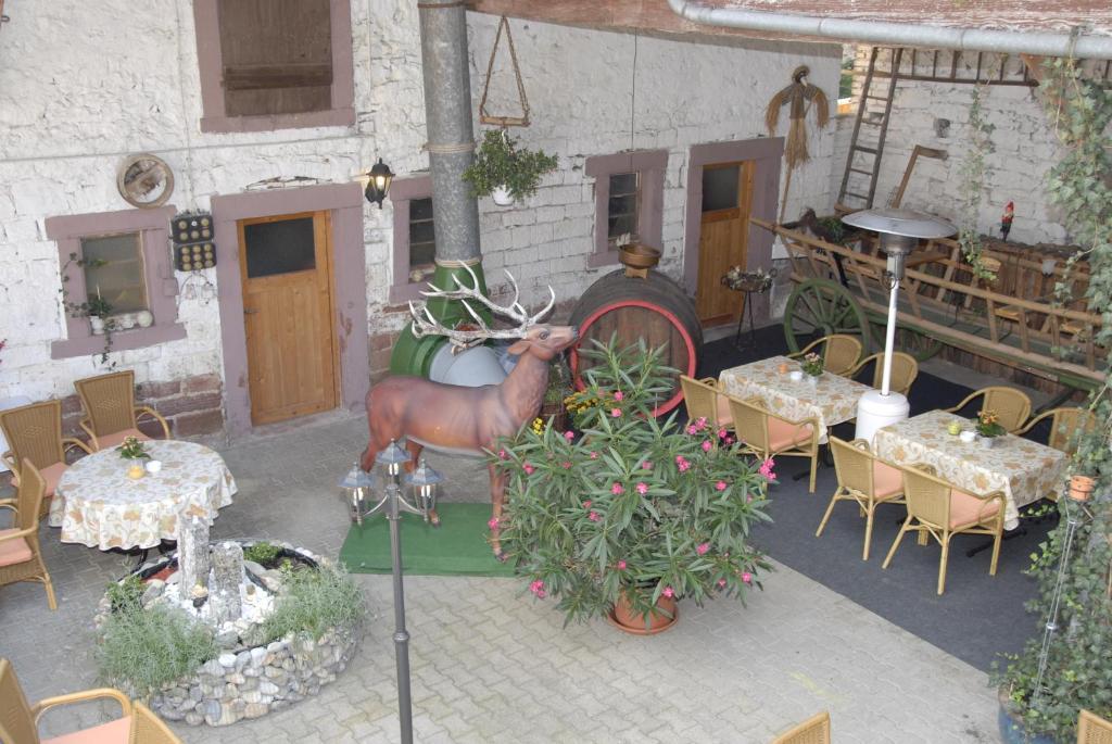 רינגסהיים Gasthaus Zum Hirschen מראה חיצוני תמונה
